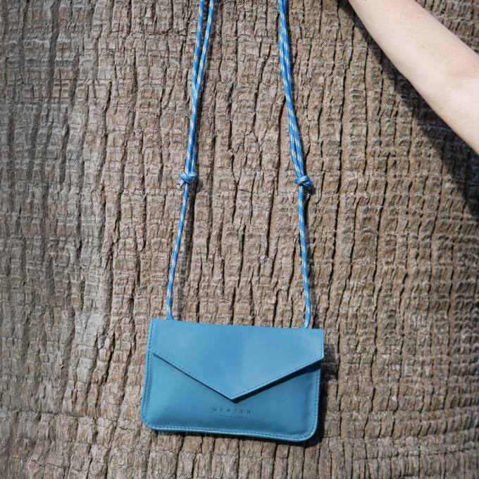 Envelope case. Blue - The HENTEN Bag